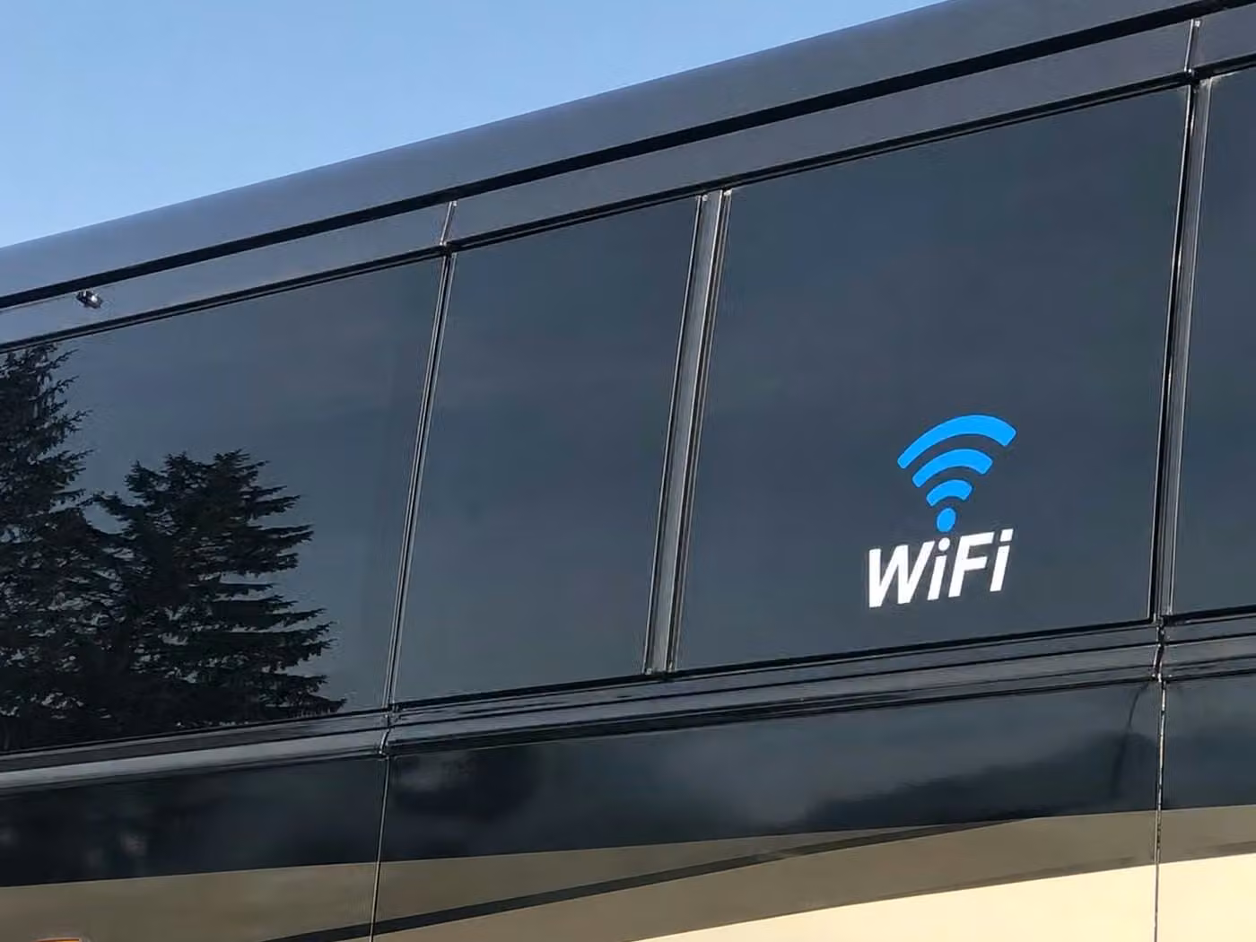 cooper city 30 passenger minibus wifi