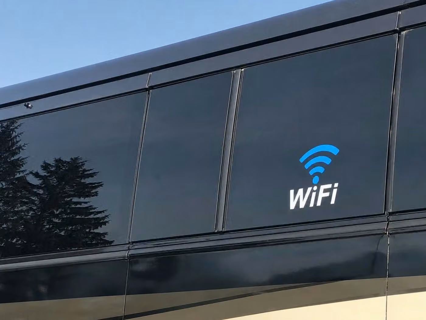 cooper city charter bus wifi